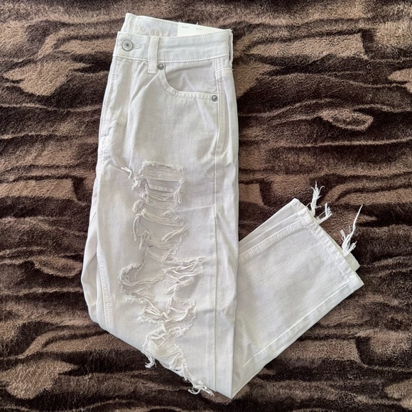 American Eagle Gray Ripped Mom Jean - Picture 3 of 12